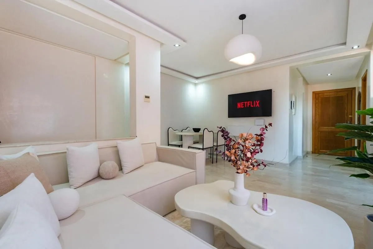 Downtown Gueliz Modern 1Br Ac, Fast Wifi , Parking Apartment Marrakesh