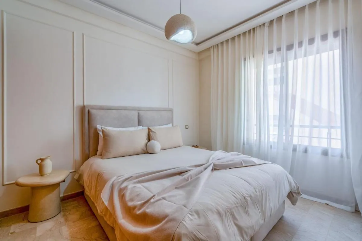 Downtown Gueliz Modern 1Br Ac, Fast Wifi , Parking Apartment Marrakesh