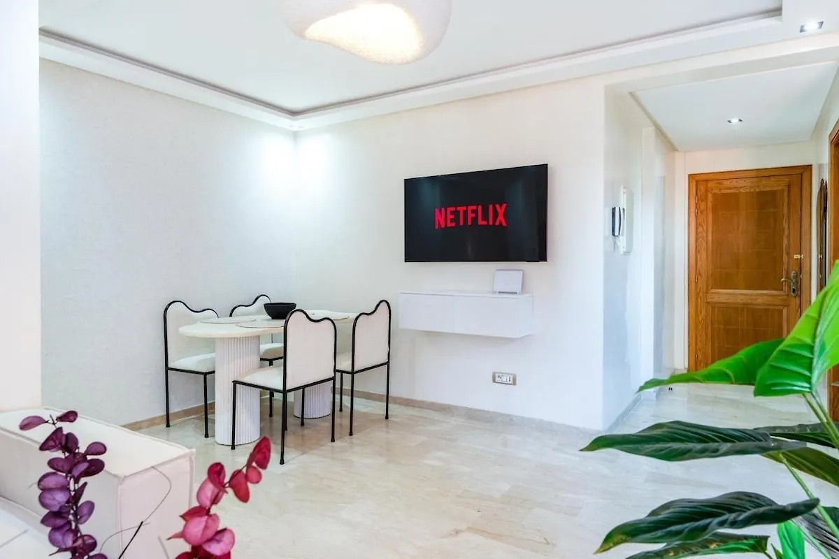 Downtown Gueliz Modern 1Br Ac, Fast Wifi , Parking Apartment Marrakesh