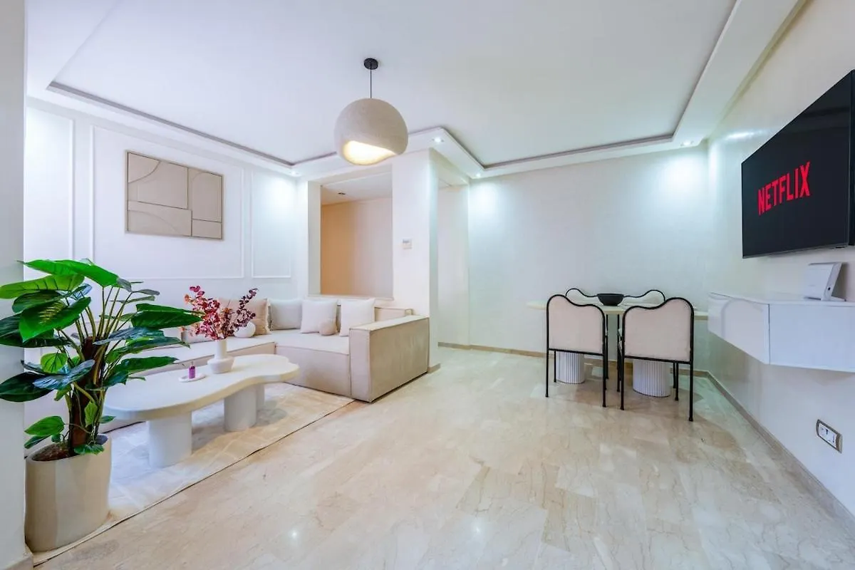 Downtown Gueliz Modern 1Br Ac, Fast Wifi , Parking Apartment Marrakesh
